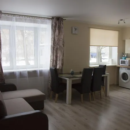 Cozy Flat Old In 999m *